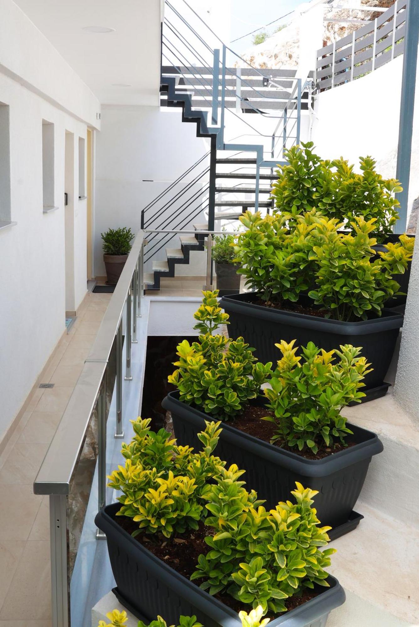 Ocean View Studios And Luxury Rooms Plomari Exterior photo